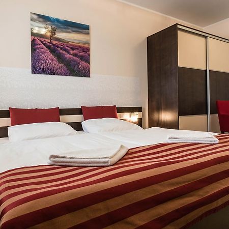 Apartman Mirka - Hotel Luka Bešeňová Extérieur photo
