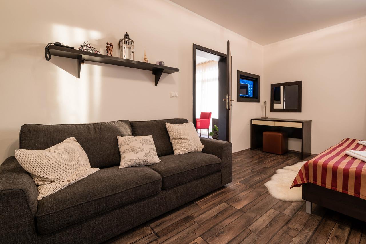 Apartman Mirka - Hotel Luka Bešeňová Extérieur photo